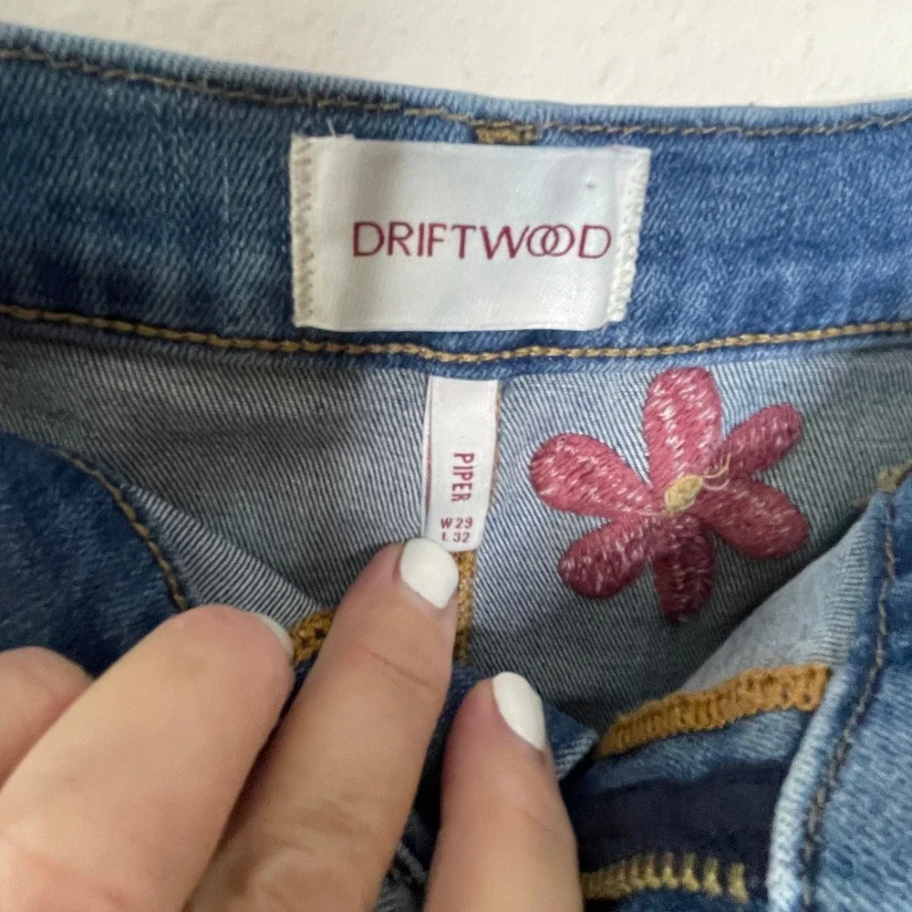 Driftwood Piper Floral Embroidered Denim Cargo Midi Skirt Blue Womens Size 29 - Picture 7 of 9